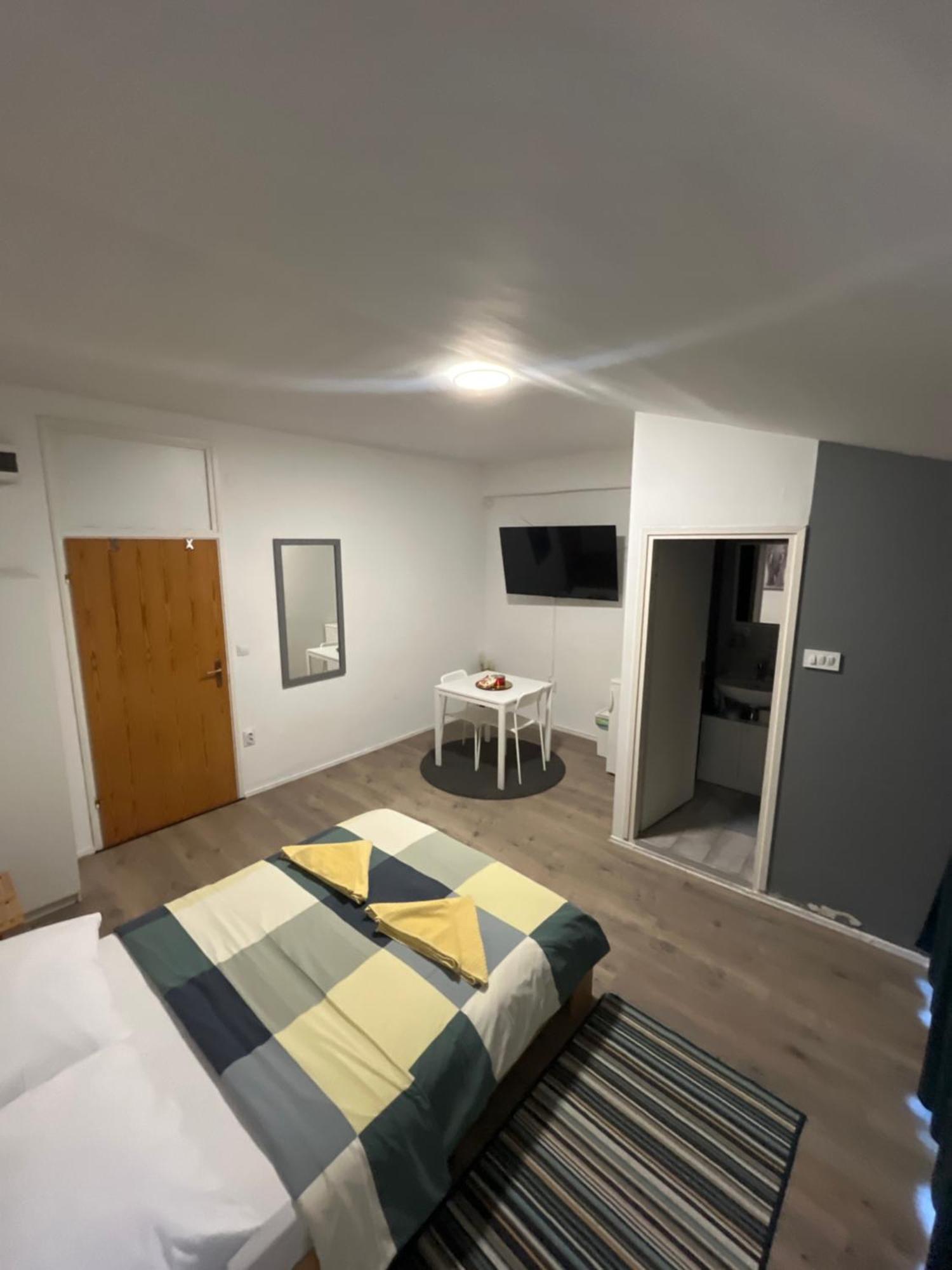 Apartmani Vacanza Ζάγκρεμπ Εξωτερικό φωτογραφία